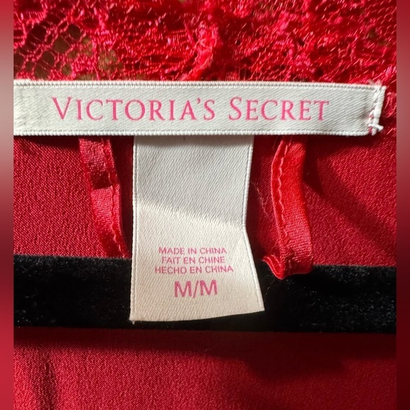 Victoria’s Secret Red Satin Rhinestoned Lace Chemise with Matching Robe M Medium - Picture 13 of 16